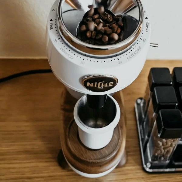 Normcore Portafilter Dosing Cup - White 2 Normcore Portafilter Dosing Cup - White - Image 2